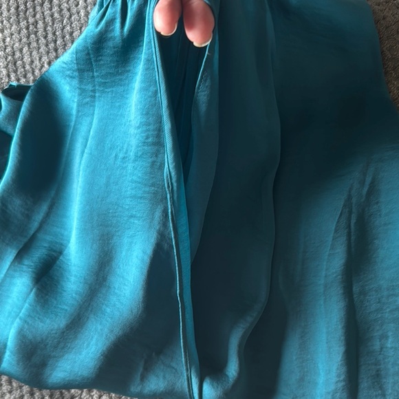 Vince emerald green long sleeve blouse w/split front drape jewel tone - Picture 5 of 7